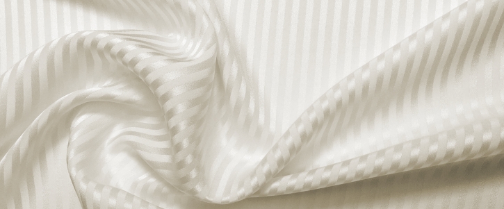 Futterseide - Satinstreifen