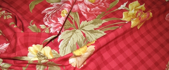 Cotton - red floral motif