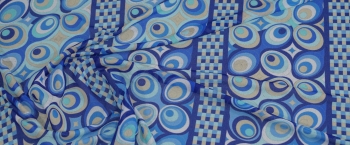 Seidenstretch - blaues Muster