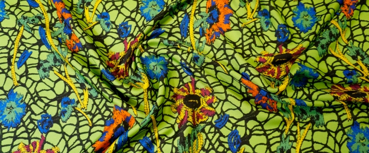 Viscose with silk - flowers on green