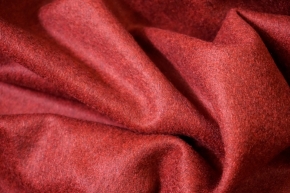 Cashmere - cherry red mottled