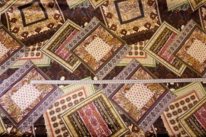 Seidensatin - orientalischer Teppichdruck