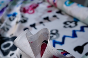 Seidensatin - gemalte Motive