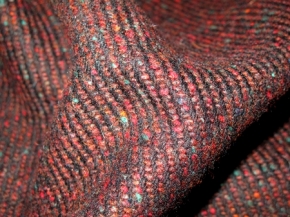Virgin wool blend - red and black