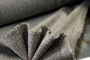 Virgin wool - jacquard pattern