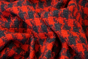 Virgin wool - black/red