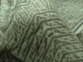 Schurwollmischung - Reliefmotiv in grau/beige