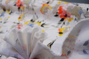 Cotton with silk-flowers