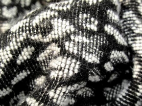 Schurwollmischung, schwarz-weiß